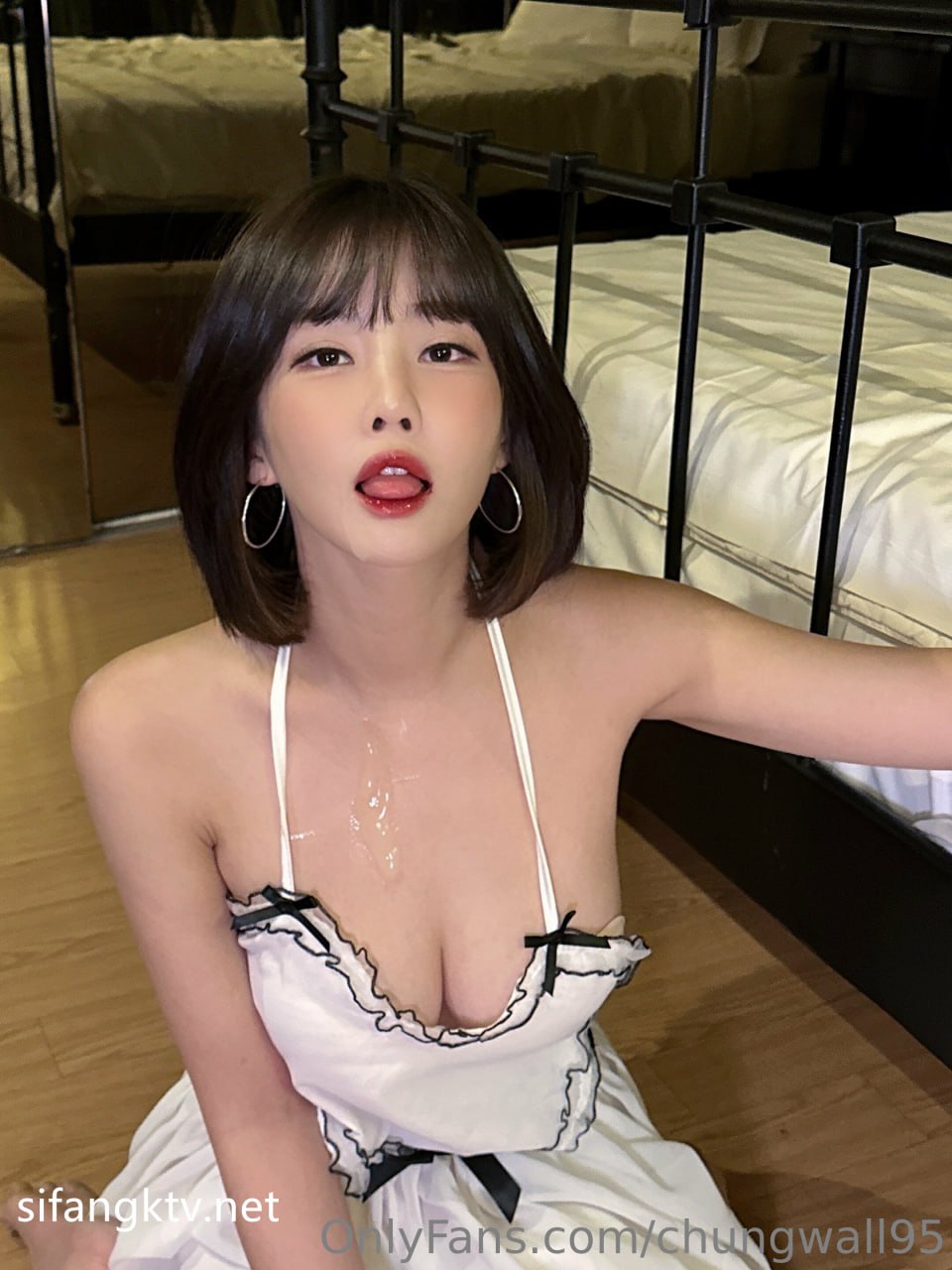 【2023-05-27】Big boob sunwall